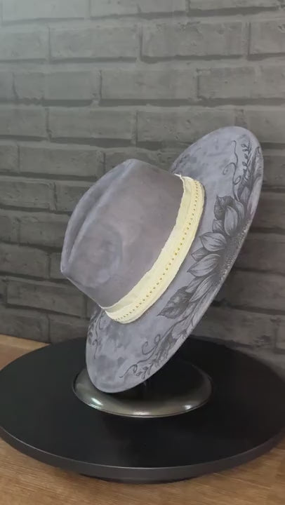 Silver Sunflower turntable video