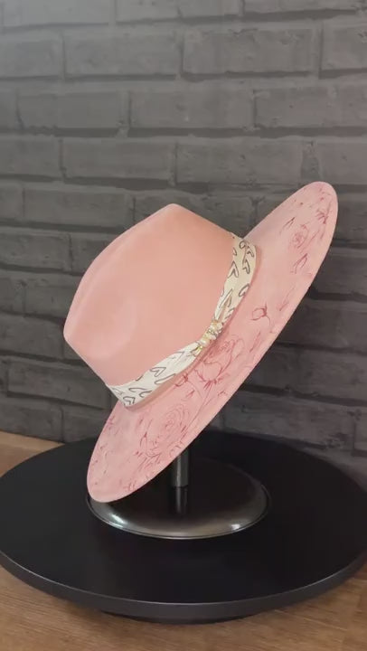 Blushing Rose turntable video