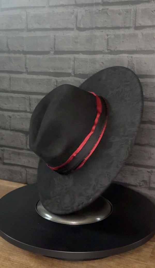 Scarlet Noir — Laser-Engraved Vegan Suede Western Hat